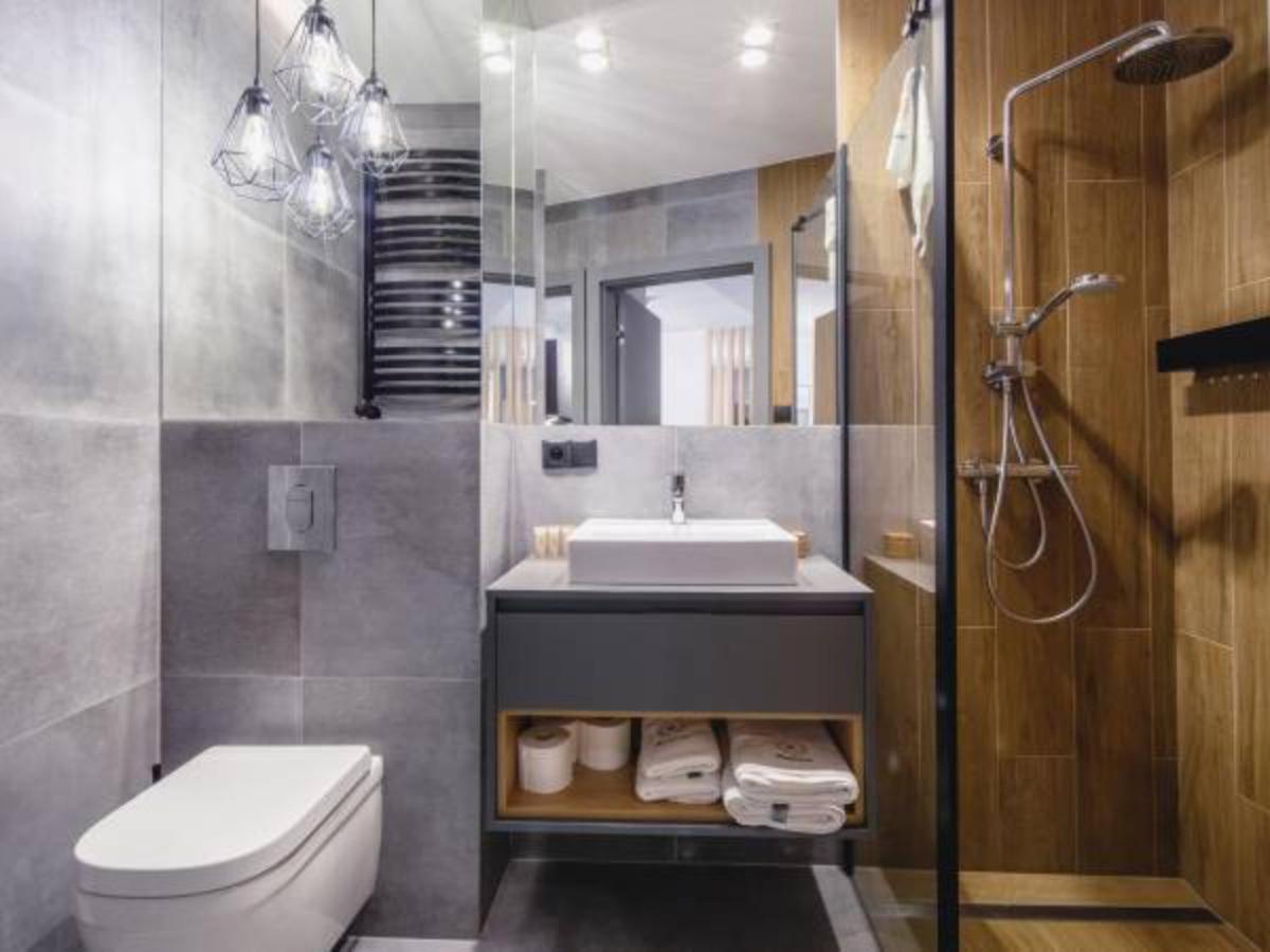 Apartament Prywatny Stone Hill Rackiewicz Z Basenem ชกลาร์สกา ปอเรมบา ภายนอก รูปภาพ